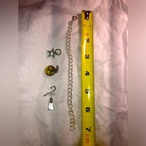 Chain bracelet with 3 charms
